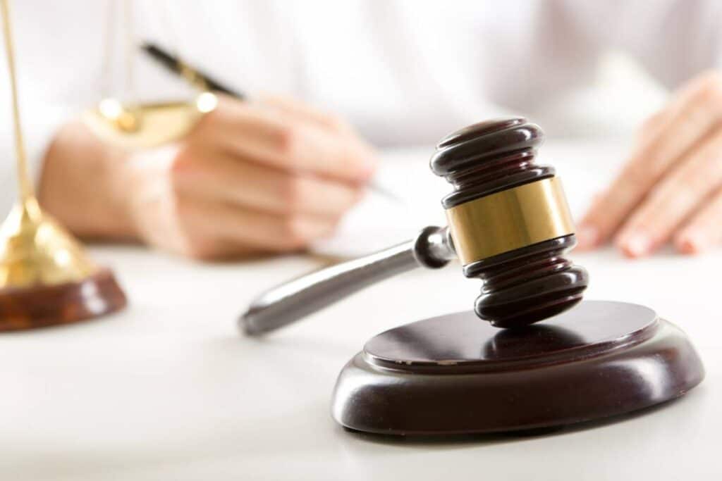 Avez-vous besoin d’un avocat en droit public ?