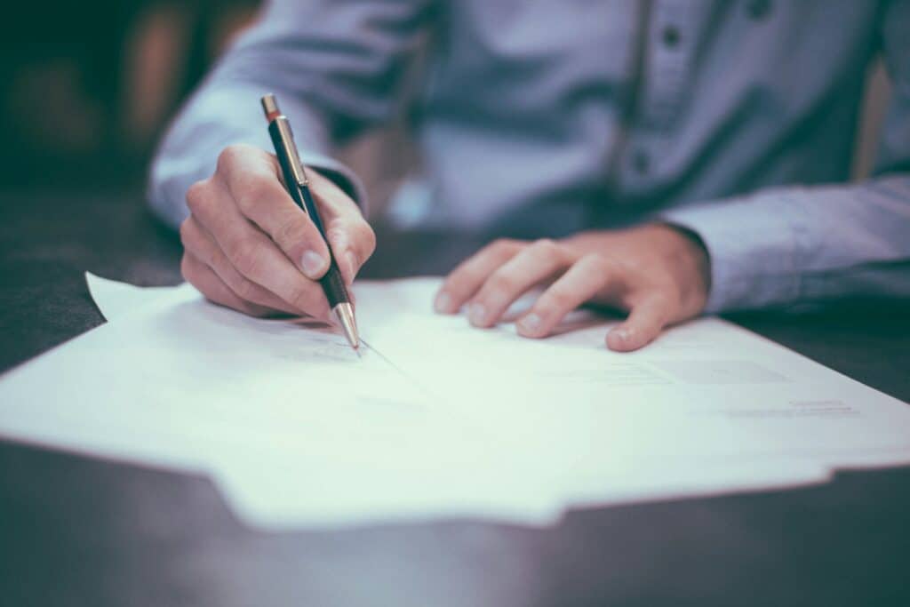 Les sociétés commerciales par actions : SA, SAS, SASU et SCA